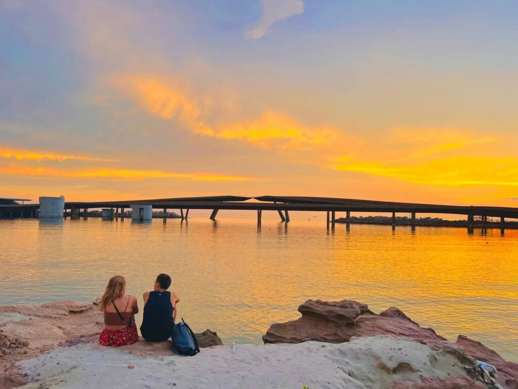z4983140613359_1baf281d87406bde1c2f47127ee65658 Kiss bridge